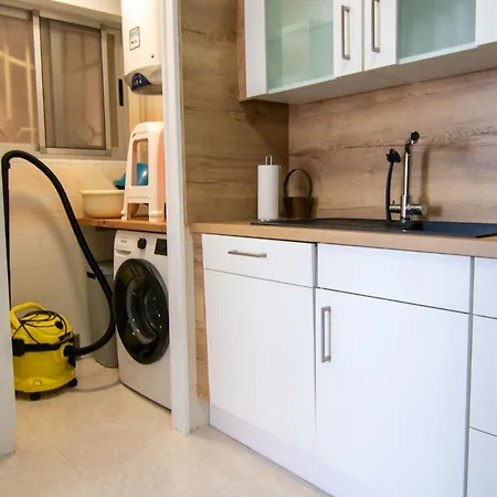 Rentafive - Nuevo - Reformado - Aa - Ascensor Apartment