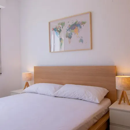 Rentafive - Nuevo - Reformado - Aa - Ascensor Apartamento *