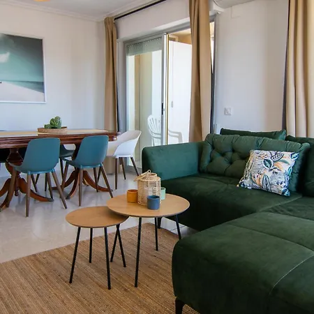 Rentafive - Nuevo - Reformado - A/a - Ascensor Apartment *